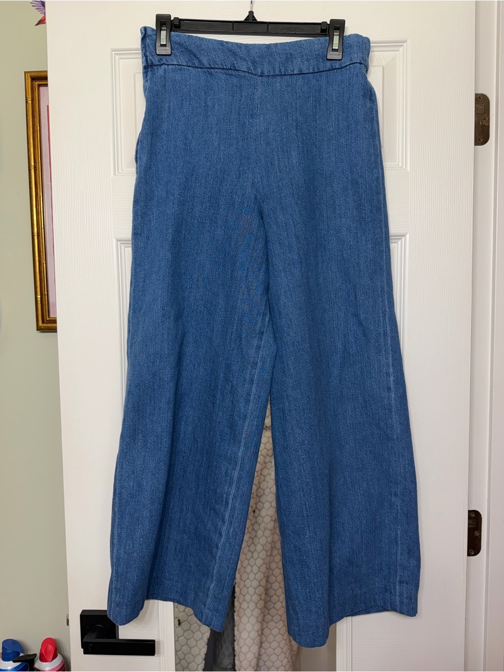 Free People Wide-Leg Cropped Denim Jeans in Blue